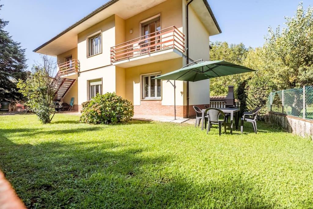Appartamento Poggio Del Sole Λούκα Εξωτερικό φωτογραφία
